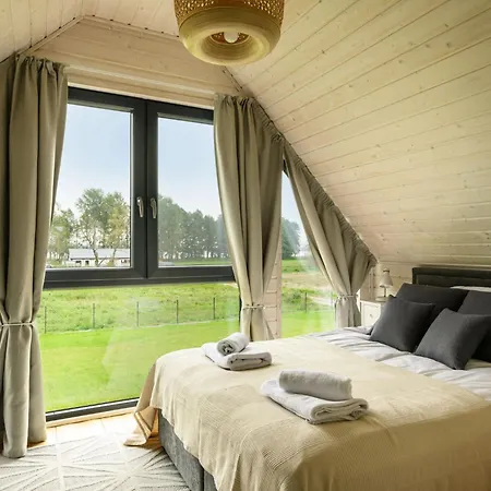 Miedzy Taltami 度假居 Skorupki